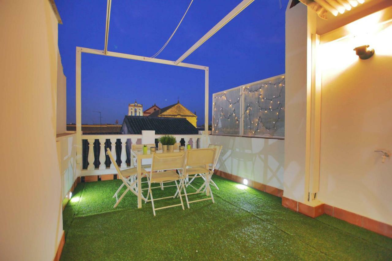 Casa Con Terraza San Fernando Apartment กอร์โดบา ภายนอก รูปภาพ