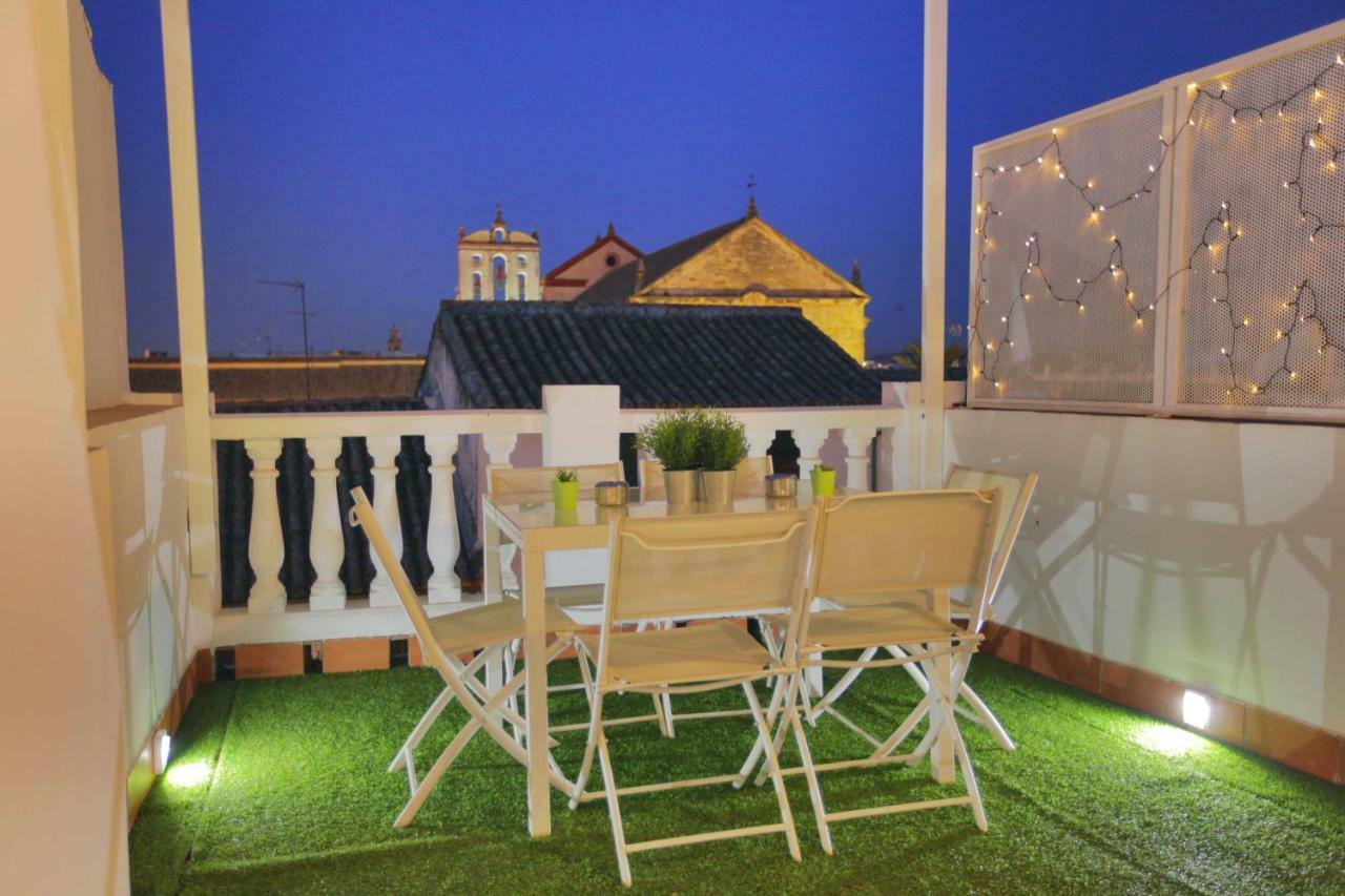 Casa Con Terraza San Fernando Apartment กอร์โดบา ภายนอก รูปภาพ